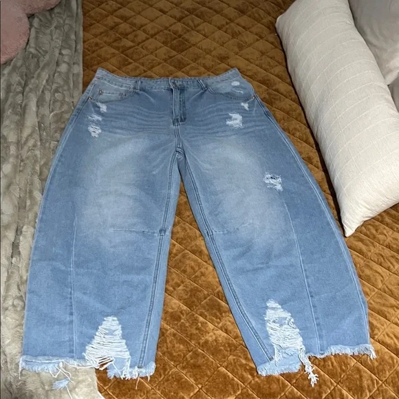 Barrel Leg Distressed Blue Jeans - Picture 2 of 8